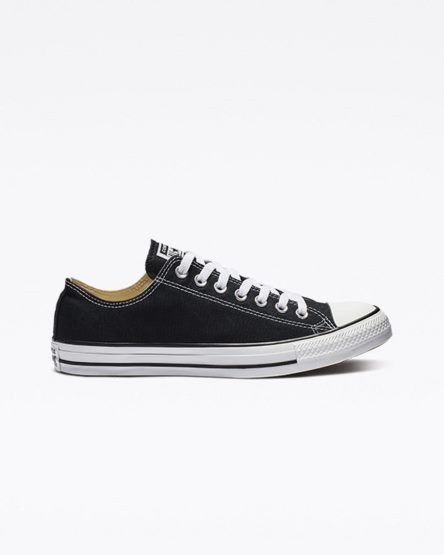 Black Converse Chuck Taylor All Star Classic Men's Low Top Shoes | MC4LI8K71