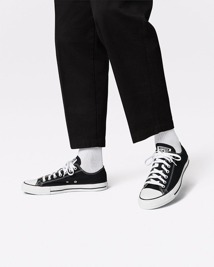 Black Converse Chuck Taylor All Star Classic Women's Low Top Shoes | OBL1K4875