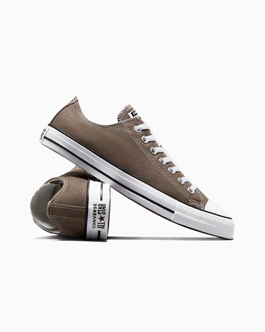 Deep Grey Converse Chuck Taylor All Star Classic Men's Low Top Shoes | MW1K8L439