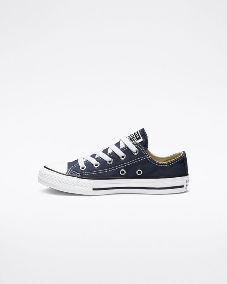 Navy Converse Chuck Taylor All Star Classic Boys' Low Top Shoes | HG9I4K83L