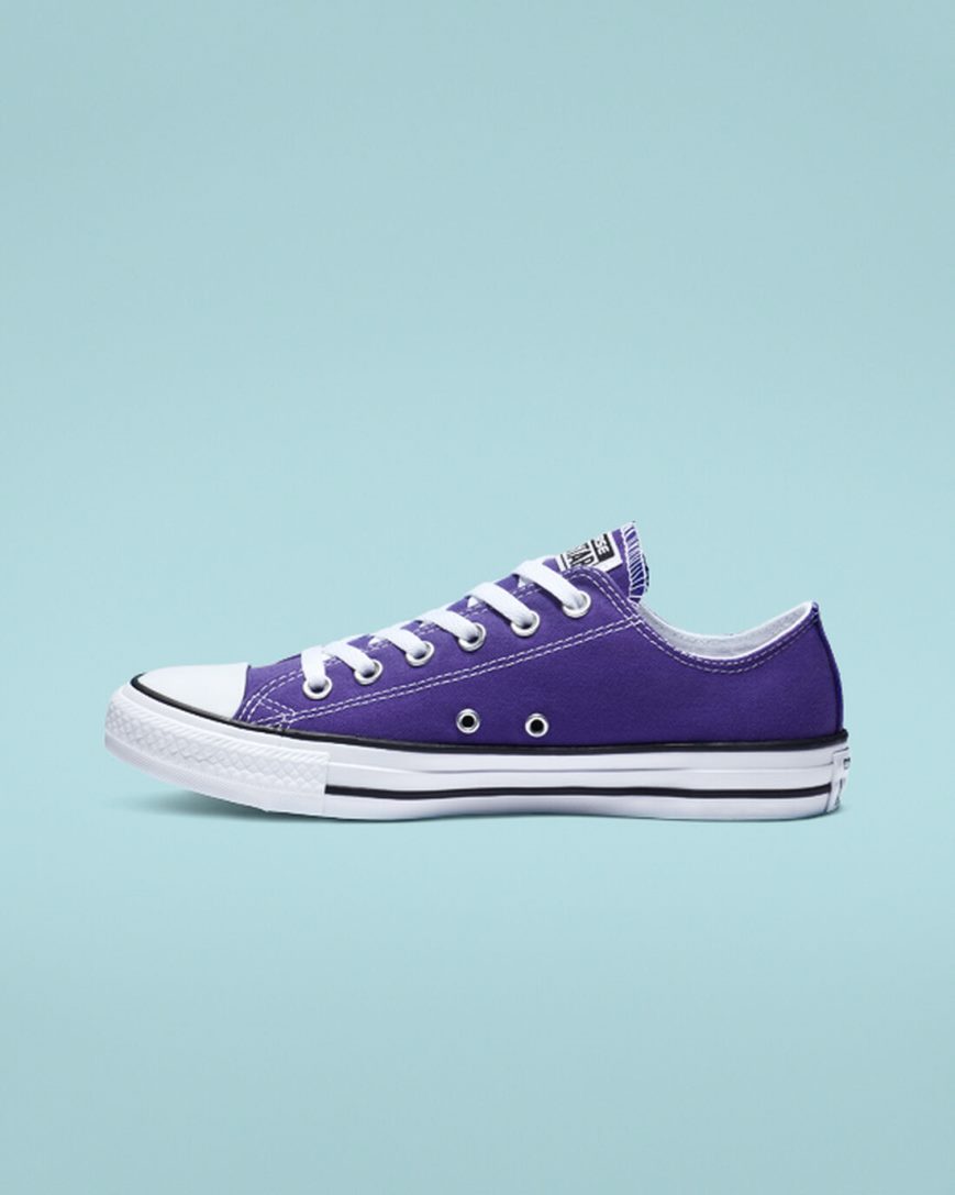 Purple Converse Chuck Taylor All Star Classic Men's Low Top Shoes | AIK7L5381