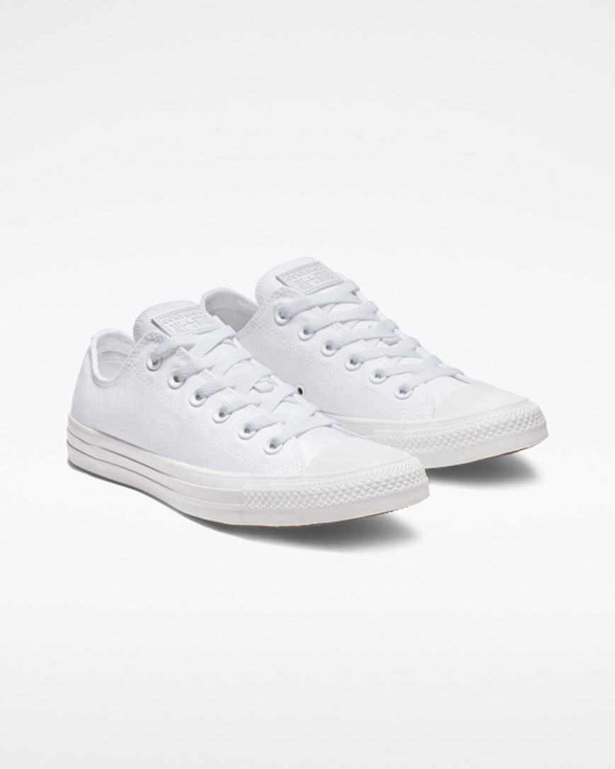 White Converse Chuck Taylor All Star Classic Men's Low Top Shoes | AV493I758